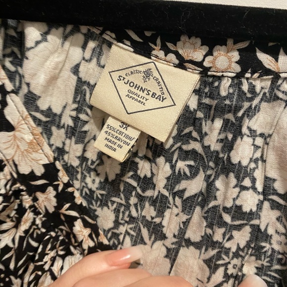 St. John’s bay 3x blouse - Picture 2 of 3